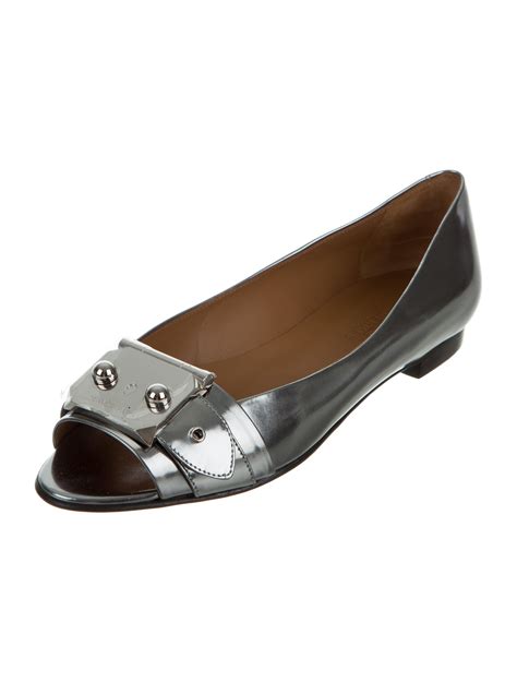 flat shoes hermes|Hermes flats price.